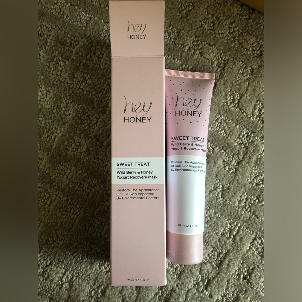 Hey Honey Sweet Treat Mask 70ml Wild Berry &Honey Yogurt Recovery Mask